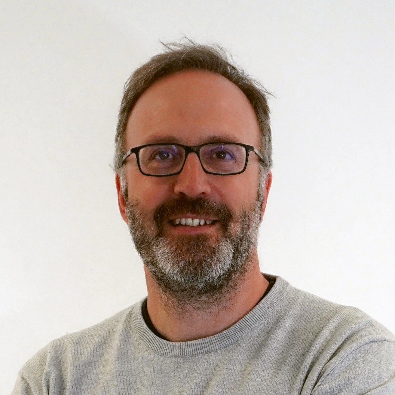 Dr Etienne Moussay